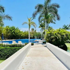  Apartment Your Luxury Oasis At Taheima